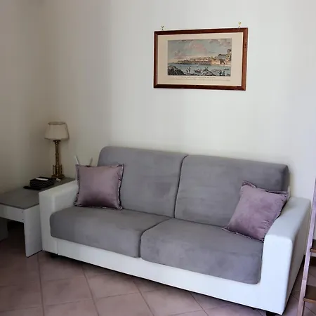 Appartamento Domus Marisa A Posillipo Napoli