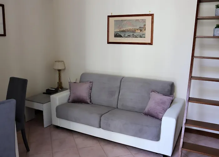 Appartamento Domus Marisa A Posillipo Napoli